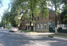 Исторические дома в квартале церкви Трех Святителей оказались под угрозой уничтожения