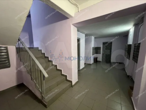 1-komnatnaya-ul-miroshnikova-d-3b фото