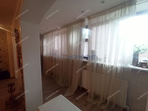 4-komnatnaya-ul-karla-marksa-d-24 фото