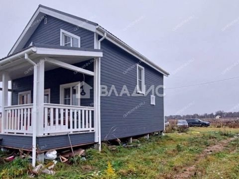 dom-derevnya-drozdovo-zinyakovskiy-selsovet-gorodeckiy-rayon фото