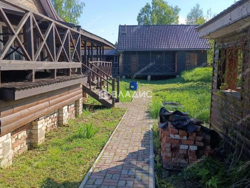дом на Заречной улице деревня Еловицы