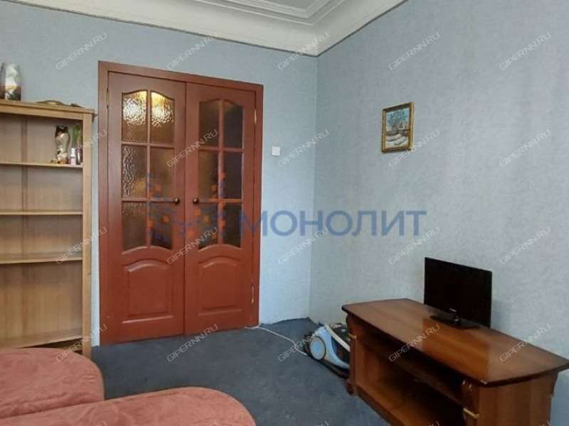 трёхкомнатная квартира на улице 50-летия Победы дом 32