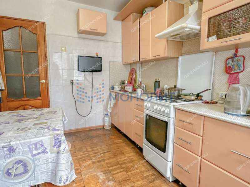 четырёхкомнатная квартира в микрорайоне Щербинки 1-й дом 8А