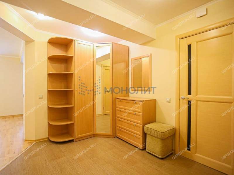 двухкомнатная квартира на улице Родионова дом 193 к2