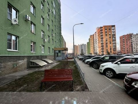 1-komnatnaya-ul-burnakovskaya-d-65 фото