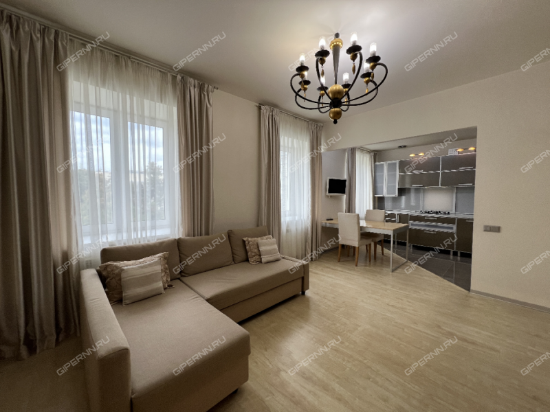 трёхкомнатная квартира на Большой Покровской улице дом 35а