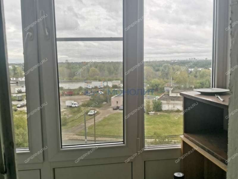 трёхкомнатная квартира на улице Строкина дом 3