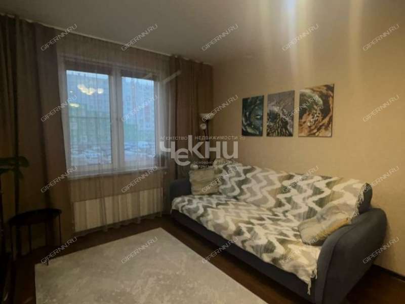 однокомнатная квартира на Бурнаковской улице дом 83