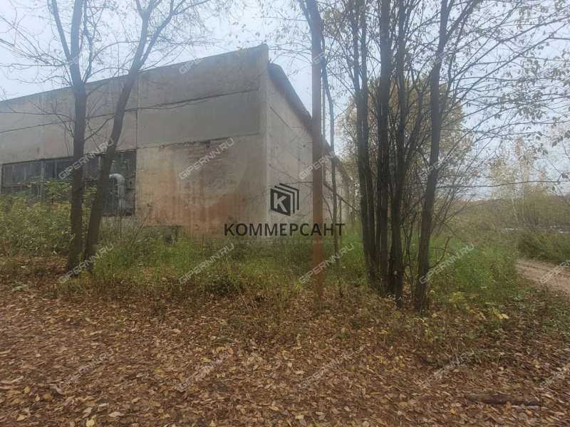 здание под офис, торговую площадь на улице Героя Шапошникова