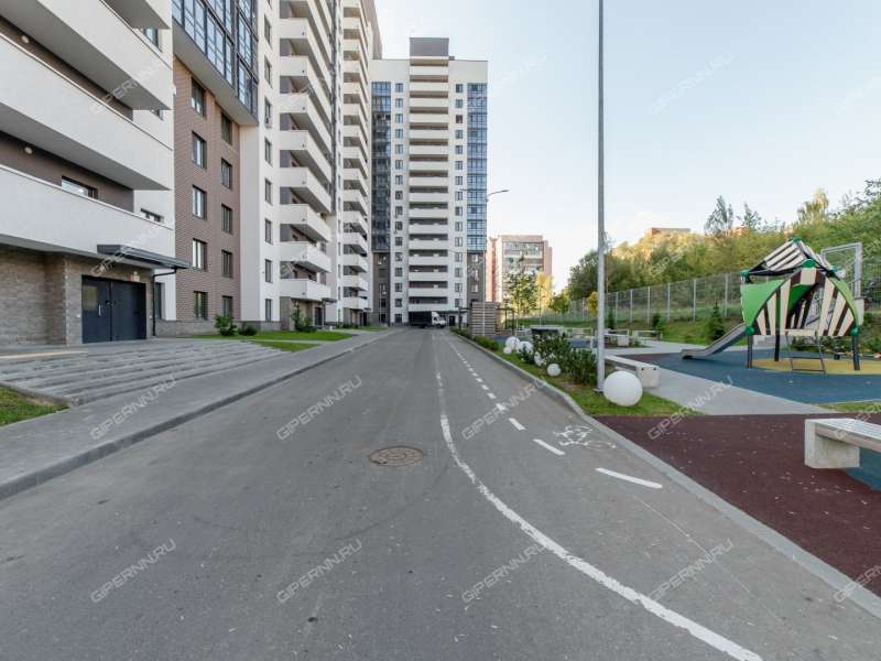 двухкомнатная квартира на улице Александра Хохлова дом 7