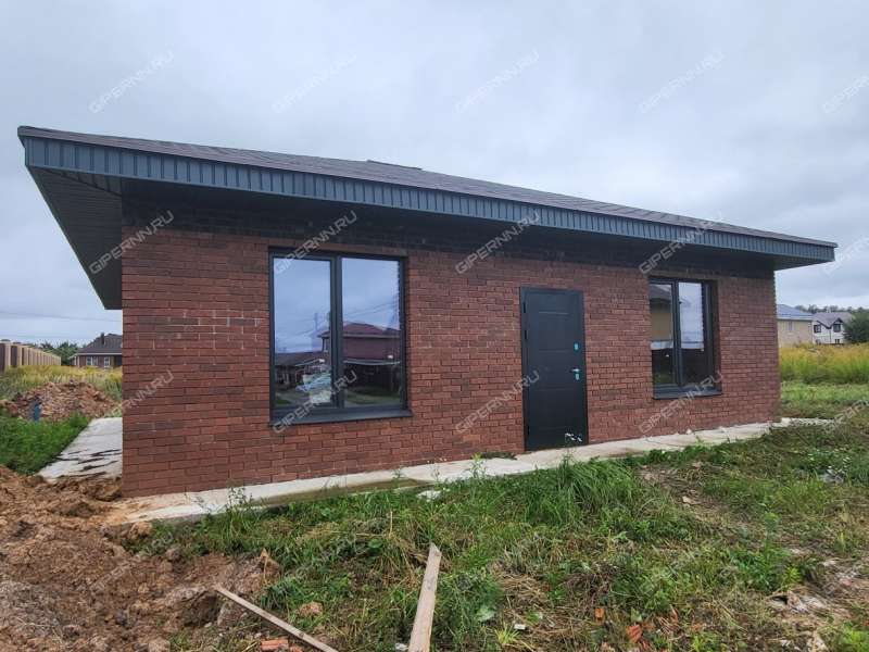 дом на Зеленая ул. деревня Подвалиха