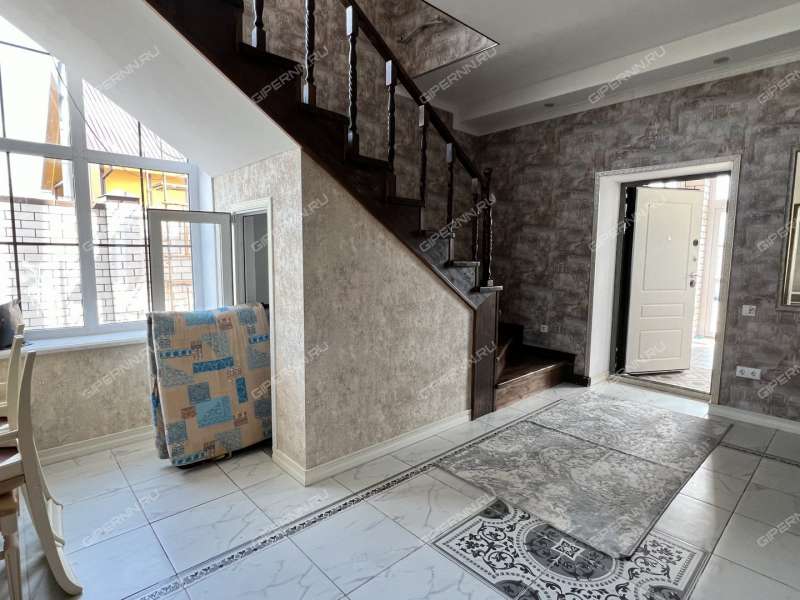 дом на улице Околица деревня Бурцево