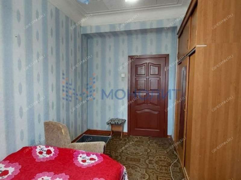 трёхкомнатная квартира на улице 50-летия Победы дом 32