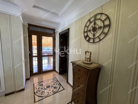 kottedzh-derevnya-soboliha-gorodeckiy-rayon фото