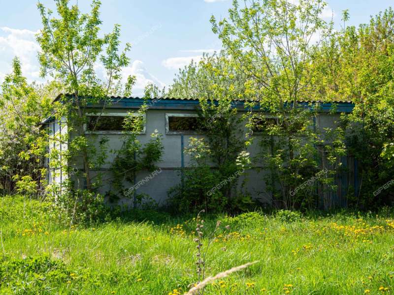 имущественный комплекс под офис на улице Центральная село Моисеевка