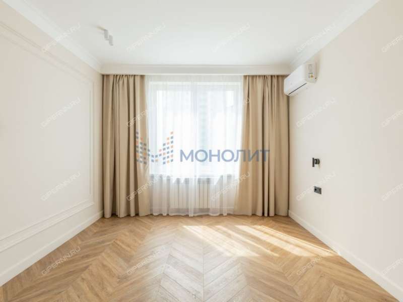 четырёхкомнатная квартира на Лысогорской улице дом 89 к3