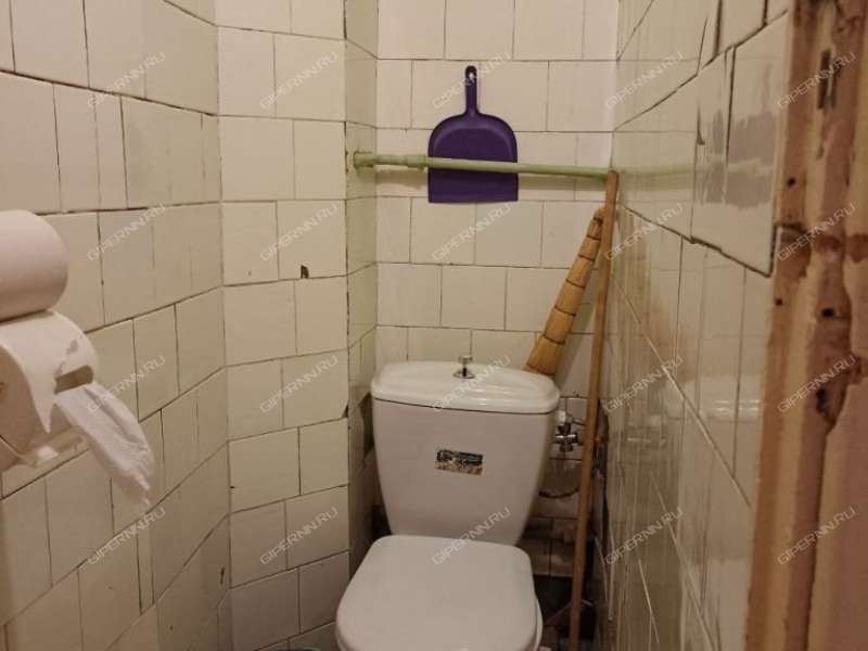 двухкомнатная квартира на улице Военных Комиссаров дом 3