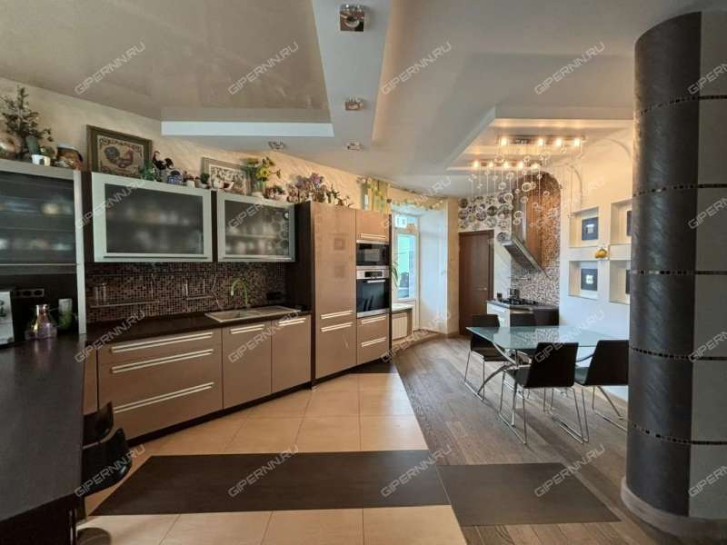 четырёхкомнатная квартира на Новой улице дом 32