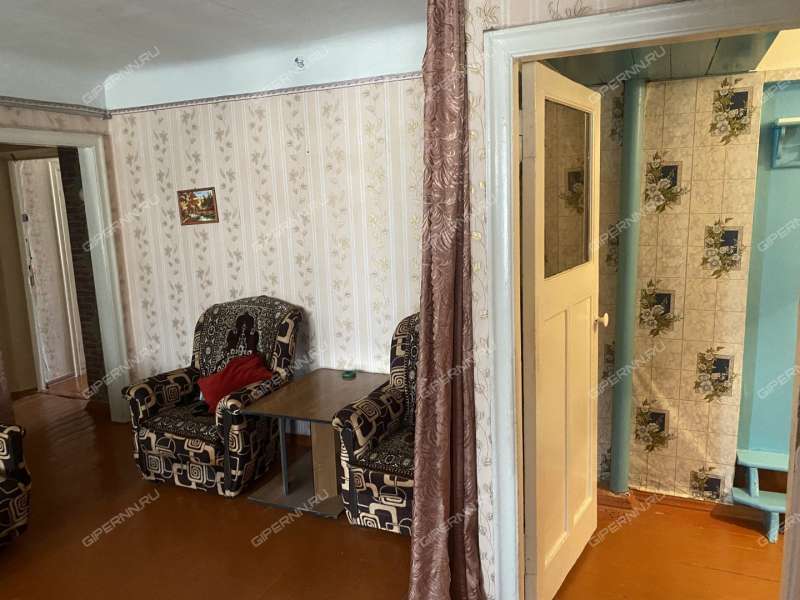 трёхкомнатная квартира на проспекте Героев дом 38