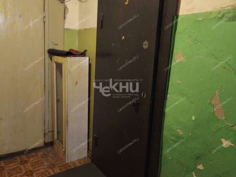 комната в доме 43 на Народной улице