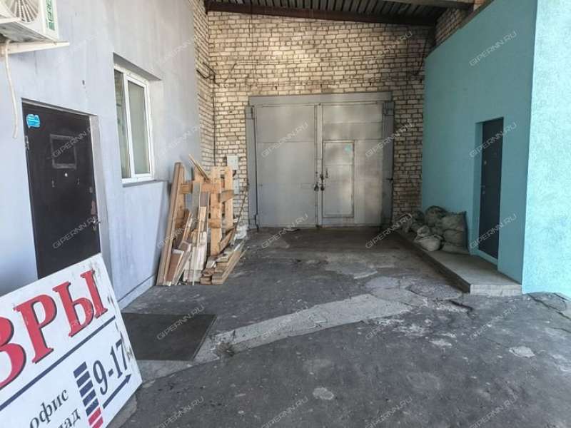помещение под склад на Федосеенко ул.д.57