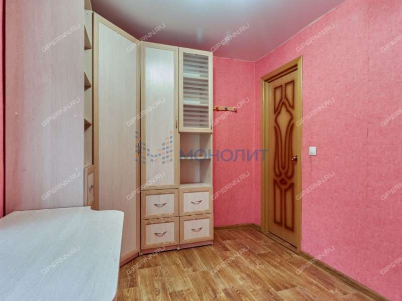 трёхкомнатная квартира на Светлогорской улице дом 2Б