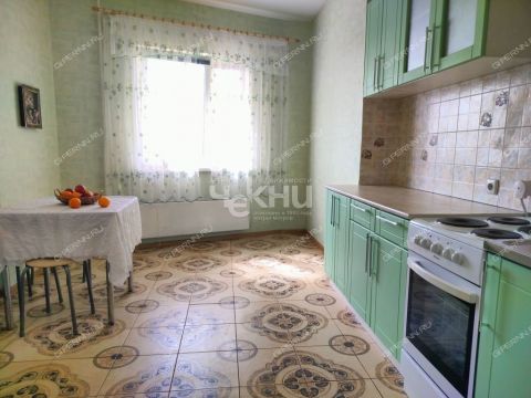 2-komnatnaya-ul-bogdanovicha-d-2-k1 фото