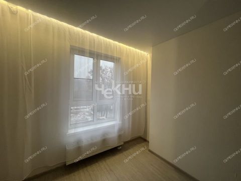 2-komnatnaya-ul-pravdinskaya-d-43 фото