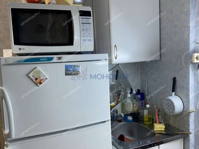 комната в доме 7 на Подворной улице