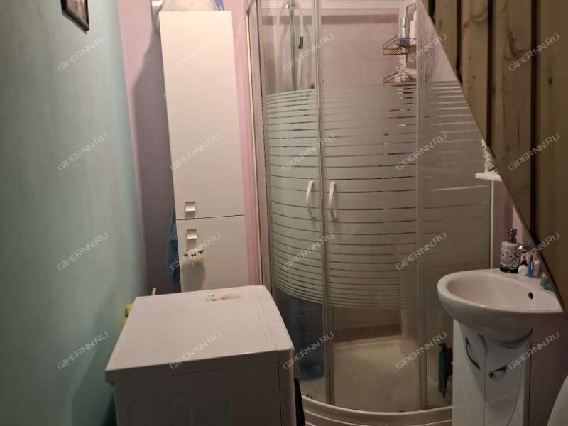 1/2 дома на Новошкольной улице