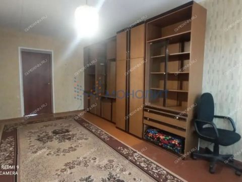 3-komnatnaya-ul-yablonevaya-d-12a фото