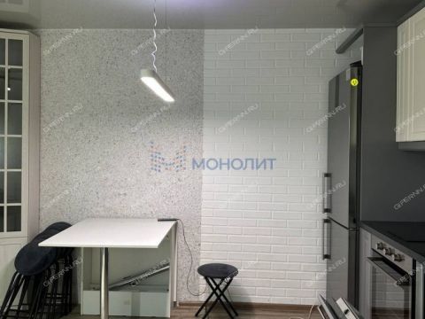 2-komnatnaya-ul-romantikov-d-6 фото