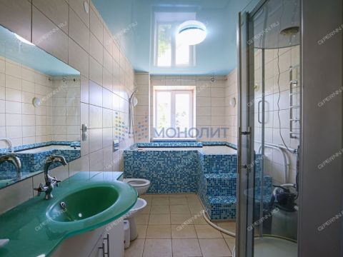 dom-poselok-nizhegorodec-dalnekonstantinovskiy-rayon фото